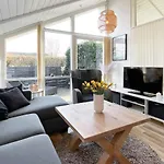 4 Star In Сasa de vacaciones Nordborg